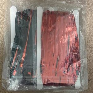 Red and Black Ribbon Set